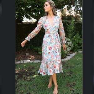 NWY Adelyn Rae Penelope Faux Wrap Dress Size S Floral Ruffle V Neck